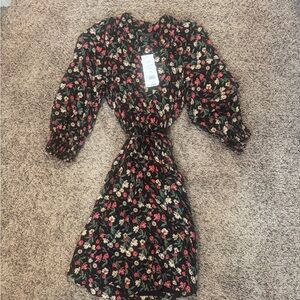 French Connection Black‎ Floral Long Sleeve Dress